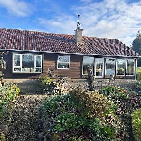 Wooden Cottage With Lake View Enniskillen Luaran gambar